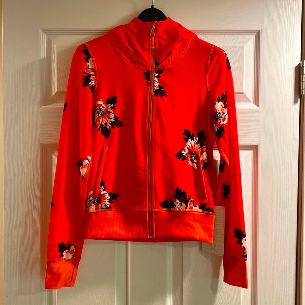 NWT. Namaskar Hoodie.  Lululemon